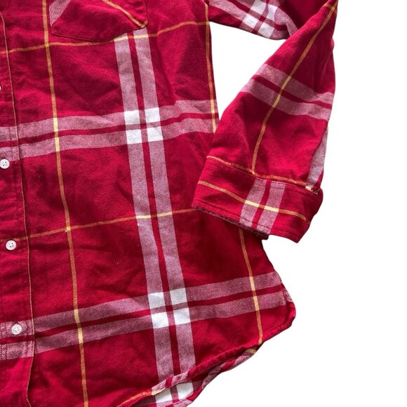 UG Apparel OU Women’s Plaid Flannel Shirt Sz Large red Preppy Iowa State Logo - Picture 3 of 9